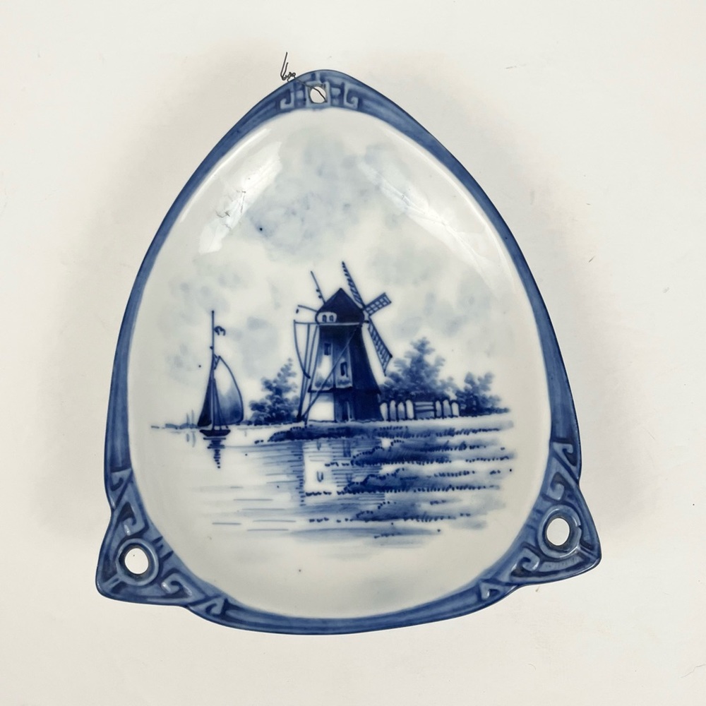 Vintage Delft Blue Triangle Windmill Hanging Decor Wall Plate